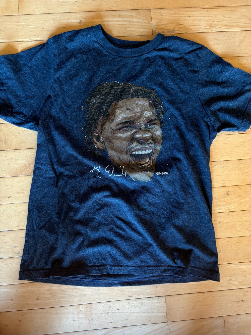 Rare Anthony Edwards Graphic T-Shirt Boys Medium Minnesota Timberwolves